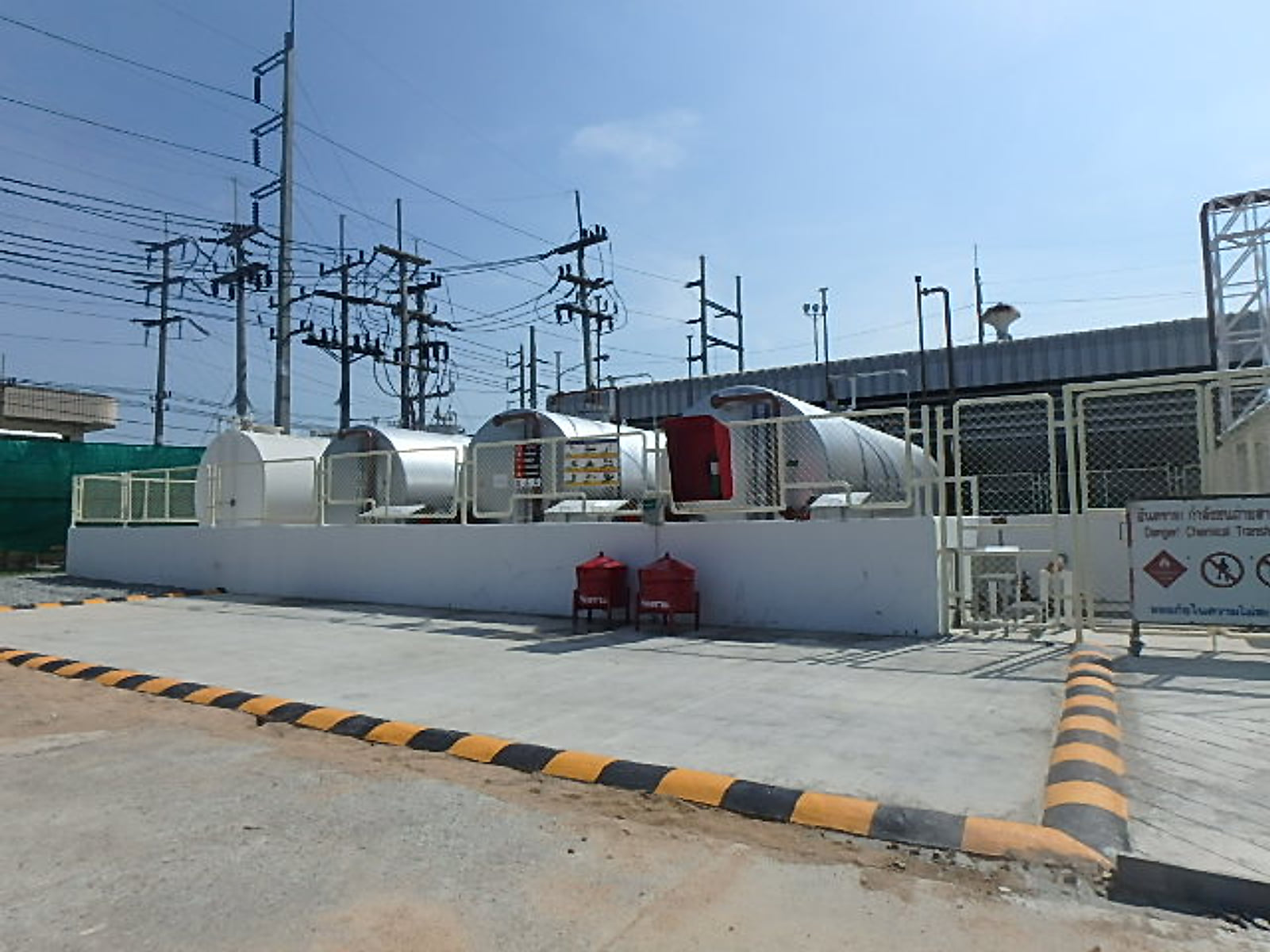 Fuel tank farm